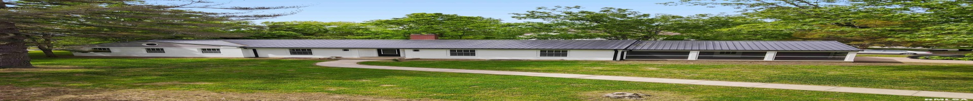 Residential For Sale 802 MAIN Street, Vienna, Illinois 62995-1772, 4 Bedrooms Bedrooms, ,2 BathroomsBathrooms,Residential,For Sale,MAIN,RMAEB457868