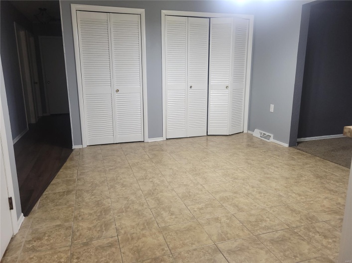 128 Phillips Avenue, Oran, Missouri 63771, 3 Bedrooms Bedrooms, 6 Rooms Rooms,1 BathroomBathrooms,Residential,For Sale,Phillips,MAR25030553