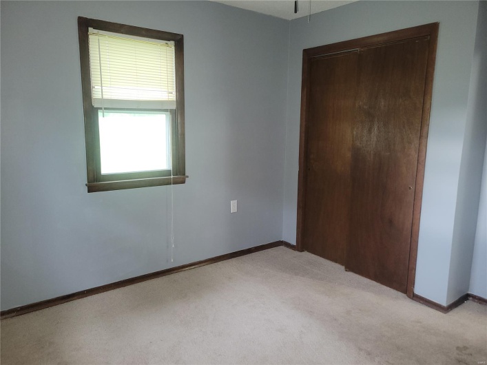 128 Phillips Avenue, Oran, Missouri 63771, 3 Bedrooms Bedrooms, 6 Rooms Rooms,1 BathroomBathrooms,Residential,For Sale,Phillips,MAR25030553