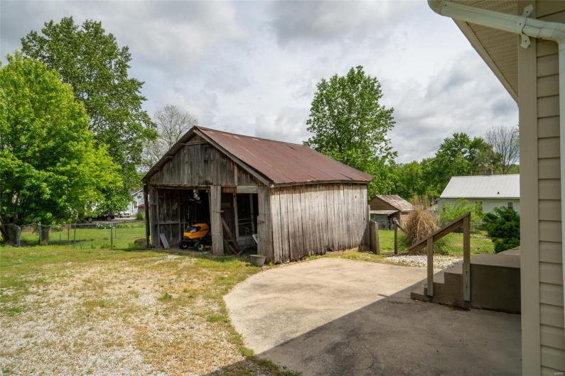 844 6th Street, Ste Genevieve, Missouri 63670, 2 Bedrooms Bedrooms, 5 Rooms Rooms,1 BathroomBathrooms,Residential,For Sale,6th,MAR25030213