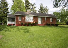 209 Highley Lane, Desloge, Missouri 63628, 3 Bedrooms Bedrooms, 6 Rooms Rooms,2 BathroomsBathrooms,Residential,For Sale,Highley Lane,MAR25030646