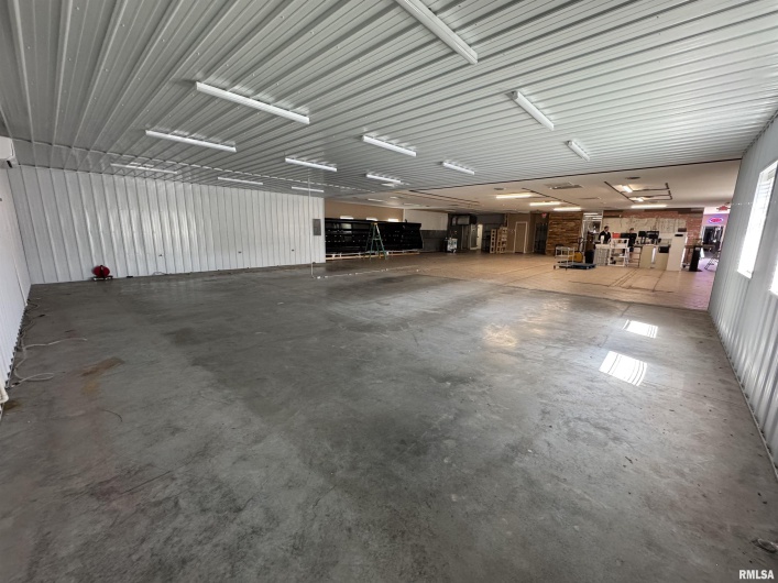 97 REDBUD Road, Vienna, Illinois 62995, 0 , 0 ,0,Commercial Sale,For Sale,REDBUD,0,RMAEB457874