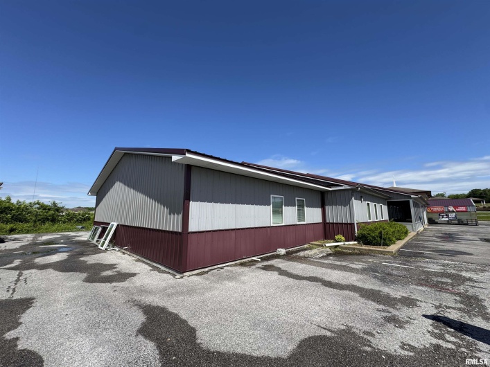 97 REDBUD Road, Vienna, Illinois 62995, 0 , 0 ,0,Commercial Sale,For Sale,REDBUD,0,RMAEB457874