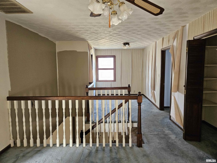 196 APPLE Lane, Carbondale, Illinois 62901, 4 Bedrooms Bedrooms, 0 ,2 BathroomsBathrooms,Residential,For Sale,APPLE,0,RMAEB457071