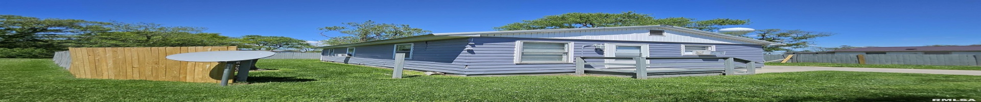 Residential For Sale 84 Yakima Circle, McClure, Illinois 62957, 2 Bedrooms Bedrooms, ,1 BathroomBathrooms,Residential,For Sale,Yakima,RMAEB453397