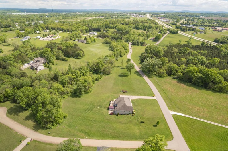 101 Big River Drive, Bonne Terre, Missouri 63628, 4 Bedrooms Bedrooms, 17 Rooms Rooms,3 BathroomsBathrooms,Residential,For Sale,Big River Drive,MAR25030536