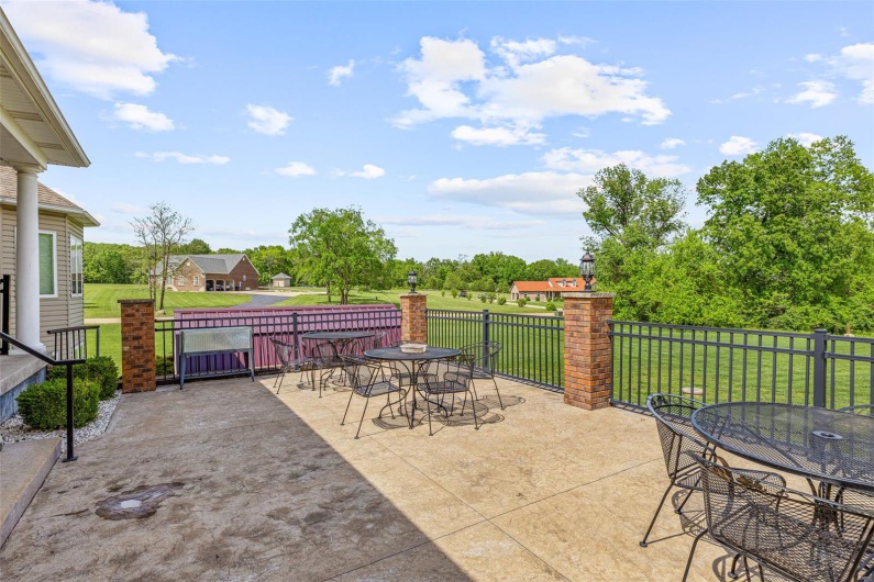 101 Big River Drive, Bonne Terre, Missouri 63628, 4 Bedrooms Bedrooms, 17 Rooms Rooms,3 BathroomsBathrooms,Residential,For Sale,Big River Drive,MAR25030536