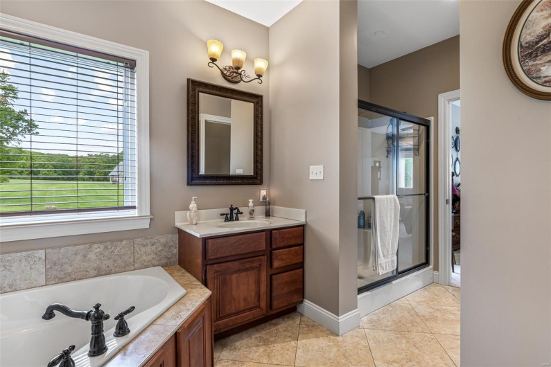 101 Big River Drive, Bonne Terre, Missouri 63628, 4 Bedrooms Bedrooms, 17 Rooms Rooms,3 BathroomsBathrooms,Residential,For Sale,Big River Drive,MAR25030536
