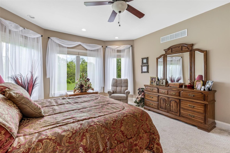 101 Big River Drive, Bonne Terre, Missouri 63628, 4 Bedrooms Bedrooms, 17 Rooms Rooms,3 BathroomsBathrooms,Residential,For Sale,Big River Drive,MAR25030536