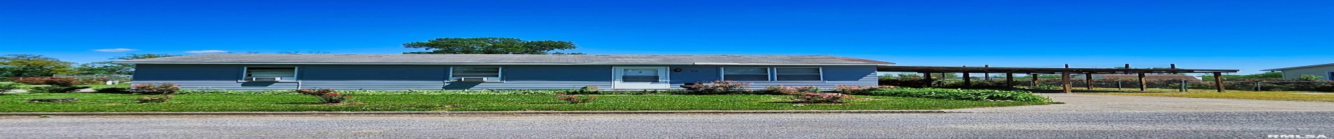 Residential For Sale 99 IROQUOIS Street, McClure, Illinois 62957, 2 Bedrooms Bedrooms, ,1 BathroomBathrooms,Residential,For Sale,IROQUOIS,RMAEB453394