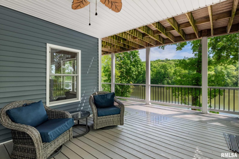 360 Clifty Lane, Goreville, Illinois 62939, 5 Bedrooms Bedrooms, 0 ,3 BathroomsBathrooms,Residential,For Sale,Clifty,0,RMAQC4263114