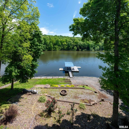 360 Clifty Lane, Goreville, Illinois 62939, 5 Bedrooms Bedrooms, 0 ,3 BathroomsBathrooms,Residential,For Sale,Clifty,0,RMAQC4263114