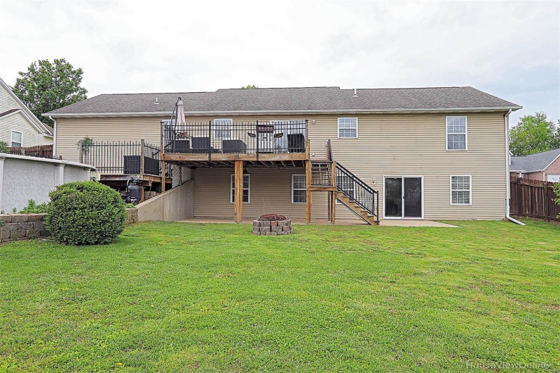 230 Matt Lane, Jackson, Missouri 63755, 4 Bedrooms Bedrooms, 12 Rooms Rooms,3 BathroomsBathrooms,Residential,For Sale,Matt,MAR25030305