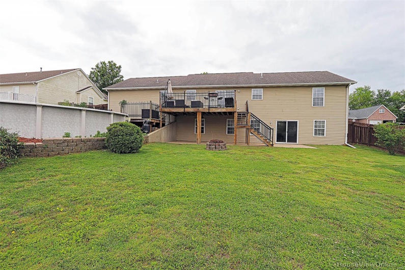 230 Matt Lane, Jackson, Missouri 63755, 4 Bedrooms Bedrooms, 12 Rooms Rooms,3 BathroomsBathrooms,Residential,For Sale,Matt,MAR25030305