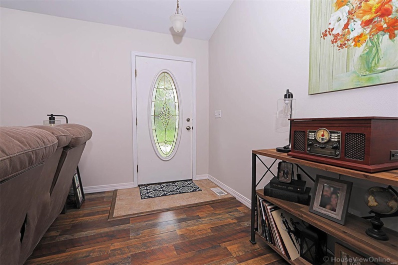 230 Matt Lane, Jackson, Missouri 63755, 4 Bedrooms Bedrooms, 12 Rooms Rooms,3 BathroomsBathrooms,Residential,For Sale,Matt,MAR25030305
