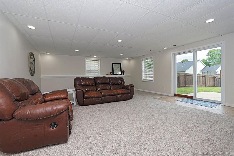 230 Matt Lane, Jackson, Missouri 63755, 4 Bedrooms Bedrooms, 12 Rooms Rooms,3 BathroomsBathrooms,Residential,For Sale,Matt,MAR25030305