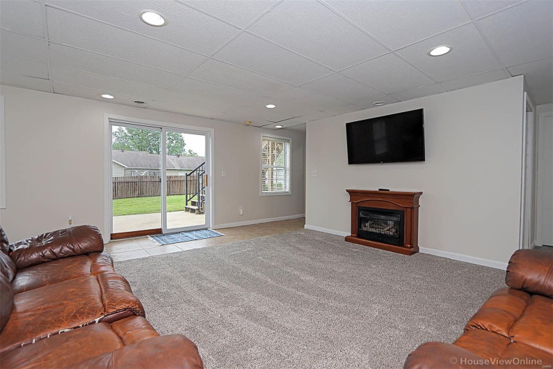 230 Matt Lane, Jackson, Missouri 63755, 4 Bedrooms Bedrooms, 12 Rooms Rooms,3 BathroomsBathrooms,Residential,For Sale,Matt,MAR25030305