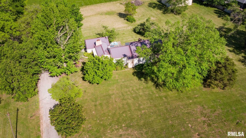 6868 Route 37, Marion, Illinois 62959, 3 Bedrooms Bedrooms, 0 ,1 BathroomBathrooms,Residential,For Sale,Route 37,0,RMAQC4263116