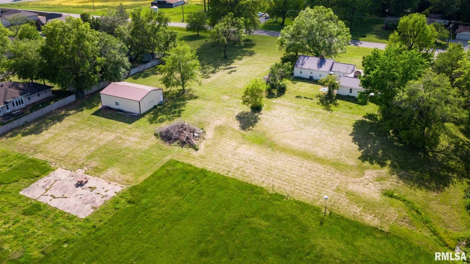 6868 Route 37, Marion, Illinois 62959, 3 Bedrooms Bedrooms, 0 ,1 BathroomBathrooms,Residential,For Sale,Route 37,0,RMAQC4263116