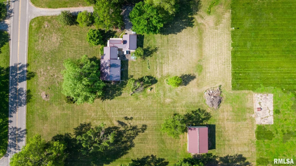 6868 Route 37, Marion, Illinois 62959, 3 Bedrooms Bedrooms, 0 ,1 BathroomBathrooms,Residential,For Sale,Route 37,0,RMAQC4263116