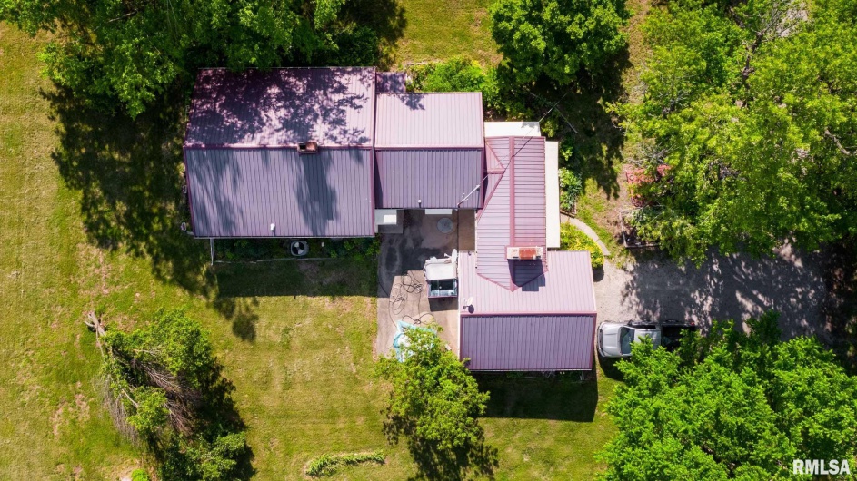6868 Route 37, Marion, Illinois 62959, 3 Bedrooms Bedrooms, 0 ,1 BathroomBathrooms,Residential,For Sale,Route 37,0,RMAQC4263116