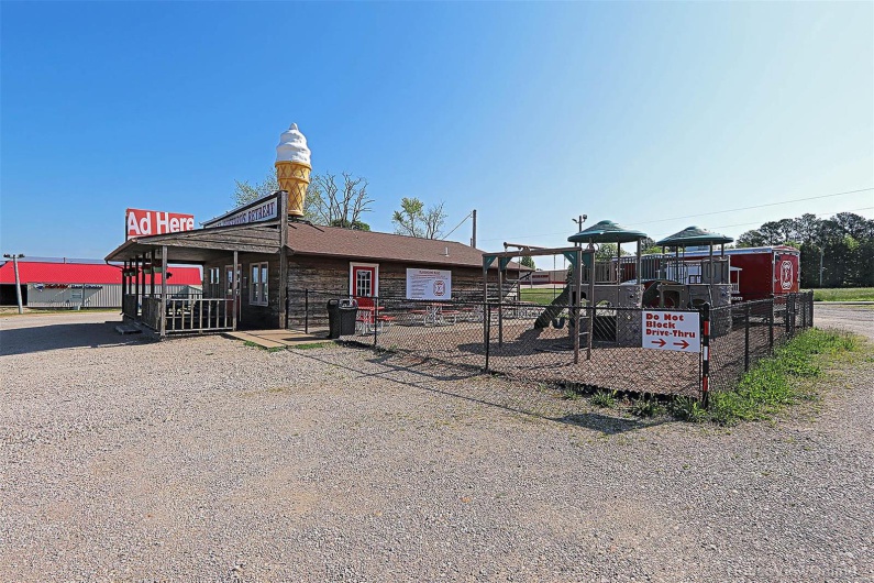 3231 Blake Road, Farmington, Missouri 63640, ,Commercial Sale,For Sale,Blake,MAR25029529