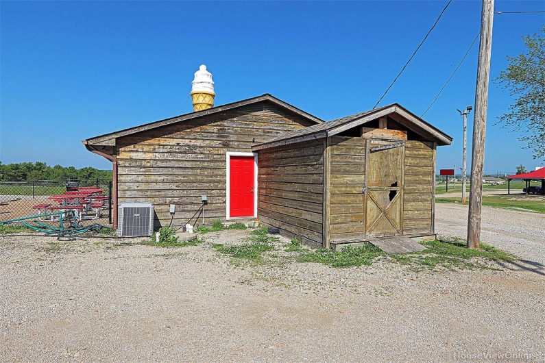 3231 Blake Road, Farmington, Missouri 63640, ,Commercial Sale,For Sale,Blake,MAR25029529
