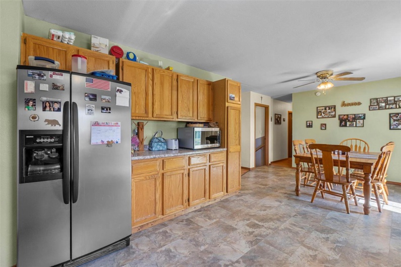 1724 Pcr 914, St Mary, Missouri 63673, 3 Bedrooms Bedrooms, 5 Rooms Rooms,3 BathroomsBathrooms,Residential,For Sale,Pcr 914,MAR25029925