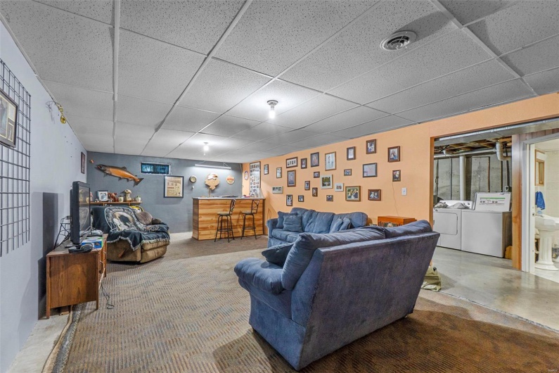 1724 Pcr 914, St Mary, Missouri 63673, 3 Bedrooms Bedrooms, 5 Rooms Rooms,3 BathroomsBathrooms,Residential,For Sale,Pcr 914,MAR25029925