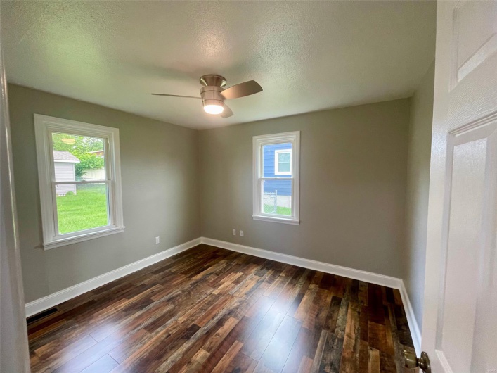 27 Moore Street, Farmington, Missouri 63640, 3 Bedrooms Bedrooms, 6 Rooms Rooms,1 BathroomBathrooms,Residential,For Sale,Moore,MAR25030605