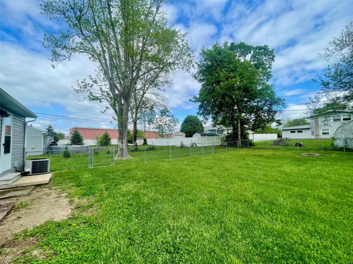 27 Moore Street, Farmington, Missouri 63640, 3 Bedrooms Bedrooms, 6 Rooms Rooms,1 BathroomBathrooms,Residential,For Sale,Moore,MAR25030605