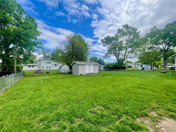 27 Moore Street, Farmington, Missouri 63640, 3 Bedrooms Bedrooms, 6 Rooms Rooms,1 BathroomBathrooms,Residential,For Sale,Moore,MAR25030605