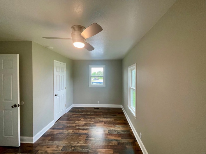 27 Moore Street, Farmington, Missouri 63640, 3 Bedrooms Bedrooms, 6 Rooms Rooms,1 BathroomBathrooms,Residential,For Sale,Moore,MAR25030605