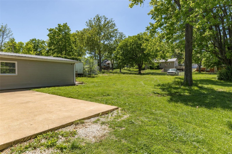 310 4th Street, Park Hills, Missouri 63601, 3 Bedrooms Bedrooms, 9 Rooms Rooms,2 BathroomsBathrooms,Residential,For Sale,4th,MAR25030883