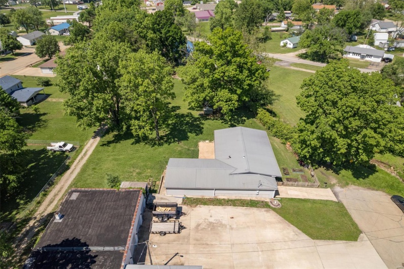 310 4th Street, Park Hills, Missouri 63601, 3 Bedrooms Bedrooms, 9 Rooms Rooms,2 BathroomsBathrooms,Residential,For Sale,4th,MAR25030883