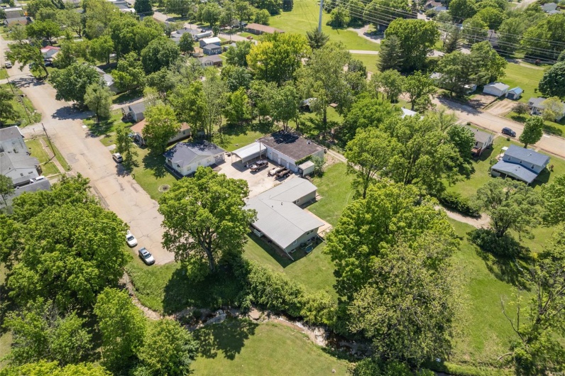 310 4th Street, Park Hills, Missouri 63601, 3 Bedrooms Bedrooms, 9 Rooms Rooms,2 BathroomsBathrooms,Residential,For Sale,4th,MAR25030883