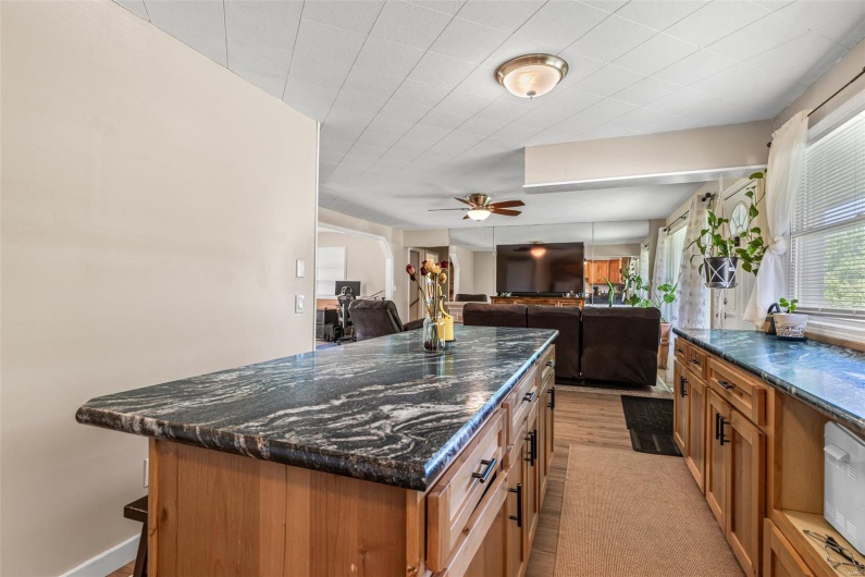 310 4th Street, Park Hills, Missouri 63601, 3 Bedrooms Bedrooms, 9 Rooms Rooms,2 BathroomsBathrooms,Residential,For Sale,4th,MAR25030883
