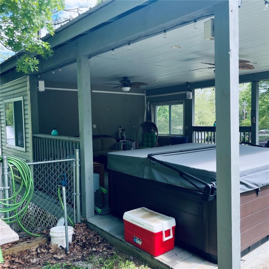 9302 Mohican Drive, French Village, Missouri 63036, 3 Bedrooms Bedrooms, 5 Rooms Rooms,2 BathroomsBathrooms,Residential,For Sale,Mohican,MAR25027178