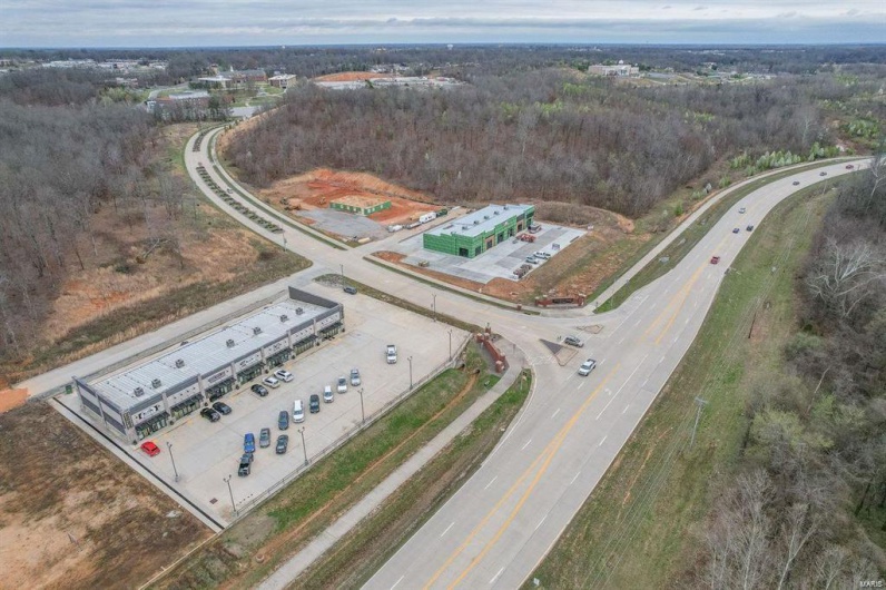 2102 Shelby Road "Suite 4", Poplar Bluff, Missouri 63901, ,Commercial Lease,For Sale,Shelby Road "Suite 4",MAR24024995