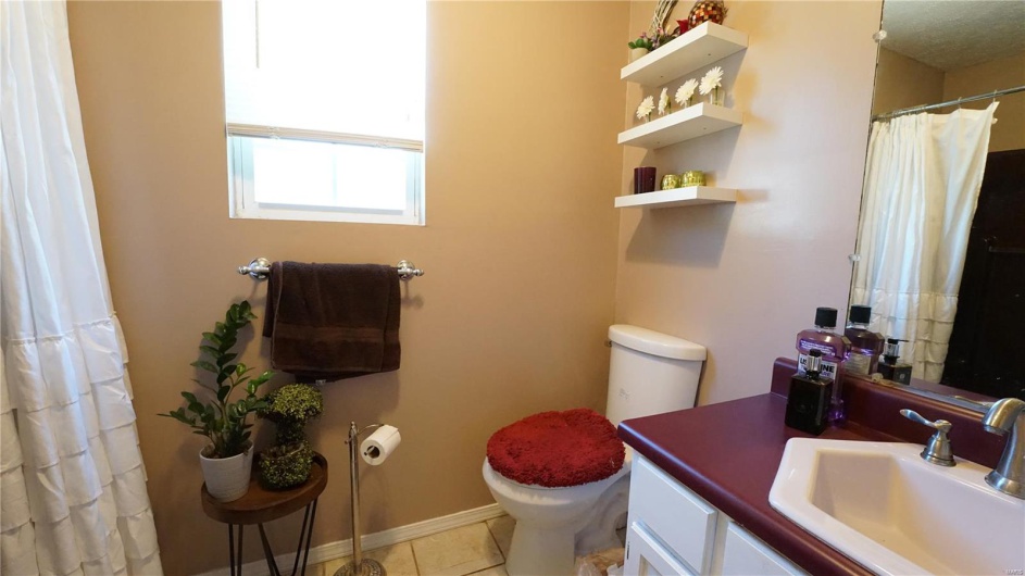 811 Catalpa St, Dexter, Missouri 63841, 2 Bedrooms Bedrooms, 4 Rooms Rooms,1 BathroomBathrooms,Residential,For Sale,Catalpa St,MAR25030736