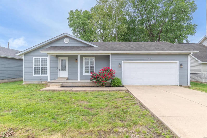 204 Timmons Street, Poplar Bluff, Missouri 63901, 3 Bedrooms Bedrooms, 7 Rooms Rooms,2 BathroomsBathrooms,Residential,For Sale,Timmons,MAR25030966