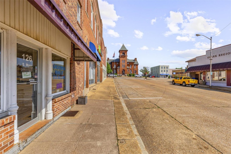 126 Main Street, Fredericktown, Missouri 63645, ,Commercial Sale,For Sale,Main,MAR25030565
