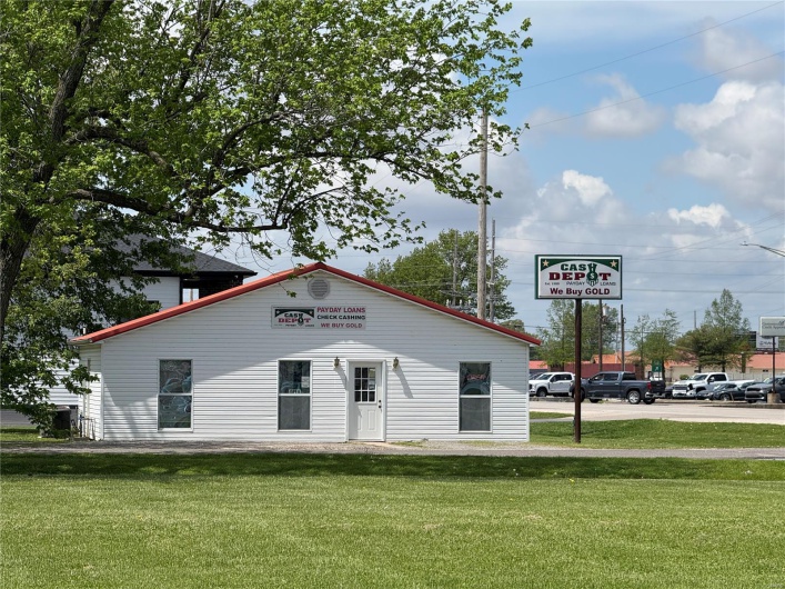 1703 Business Hwy 60, Dexter, Missouri 63841, ,Commercial Sale,For Sale,Business Hwy 60,MAR25030965