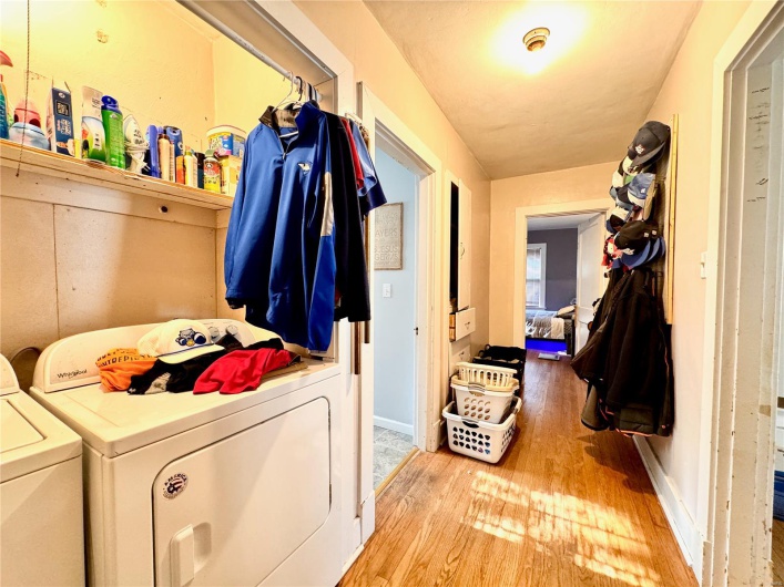 217 Hunter Street, Charleston, Missouri 63834, 3 Bedrooms Bedrooms, 9 Rooms Rooms,1 BathroomBathrooms,Residential,For Sale,Hunter,MAR25030908