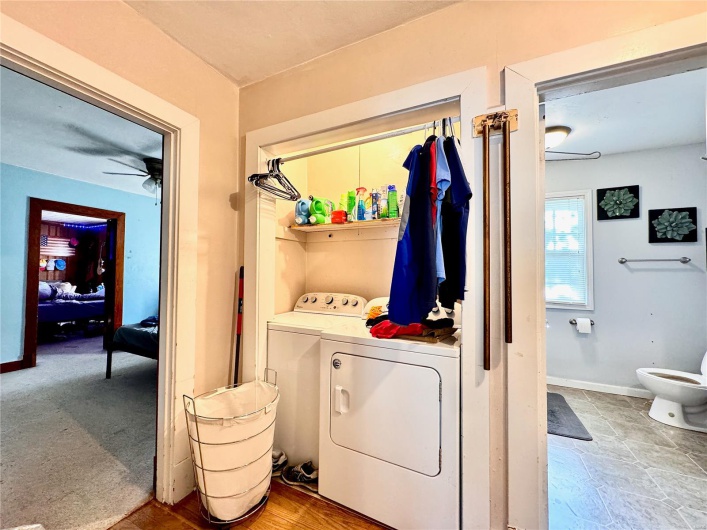 217 Hunter Street, Charleston, Missouri 63834, 3 Bedrooms Bedrooms, 9 Rooms Rooms,1 BathroomBathrooms,Residential,For Sale,Hunter,MAR25030908