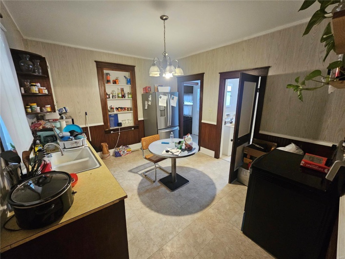1046 Market Street, Ste Genevieve, Missouri 63670, 2 Bedrooms Bedrooms, 6 Rooms Rooms,2 BathroomsBathrooms,Residential,For Sale,Market,MAR25029934