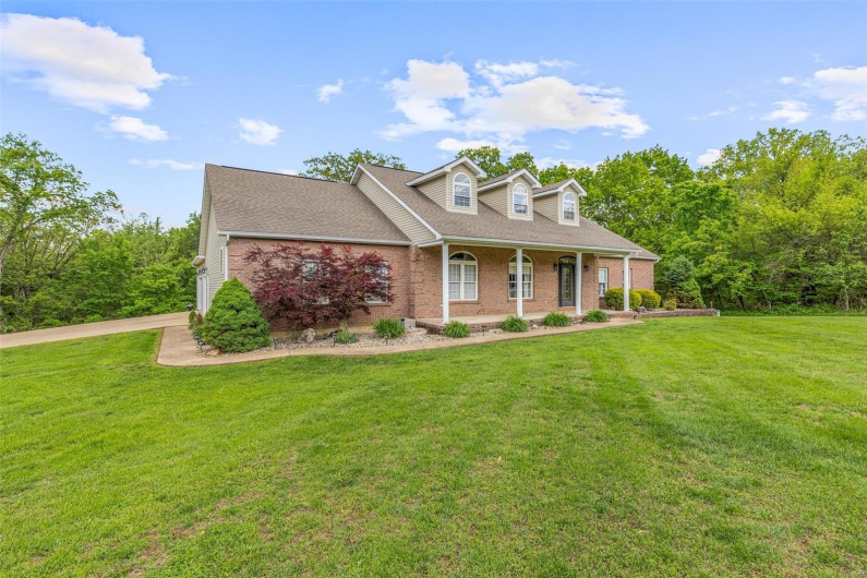 143 Big River Drive, Bonne Terre, Missouri 63628, 5 Bedrooms Bedrooms, 17 Rooms Rooms,3 BathroomsBathrooms,Residential,For Sale,Big River Drive,MAR25030740
