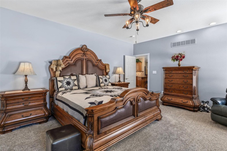 143 Big River Drive, Bonne Terre, Missouri 63628, 5 Bedrooms Bedrooms, 17 Rooms Rooms,3 BathroomsBathrooms,Residential,For Sale,Big River Drive,MAR25030740