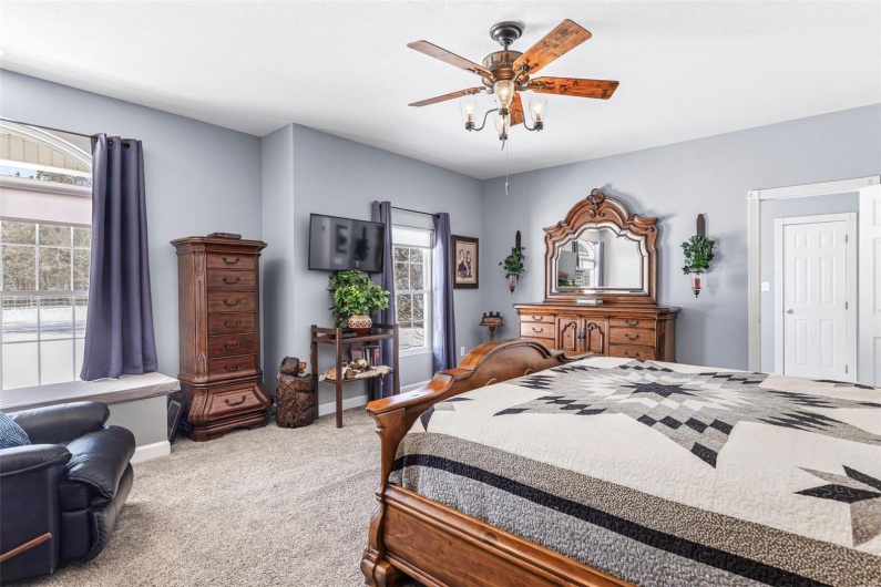 143 Big River Drive, Bonne Terre, Missouri 63628, 5 Bedrooms Bedrooms, 17 Rooms Rooms,3 BathroomsBathrooms,Residential,For Sale,Big River Drive,MAR25030740
