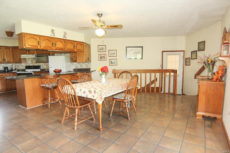 25840 New Mexico Drive, Marble Hill, Missouri 63764, 2 Bedrooms Bedrooms, 5 Rooms Rooms,2 BathroomsBathrooms,Residential,For Sale,New Mexico,MAR25030958